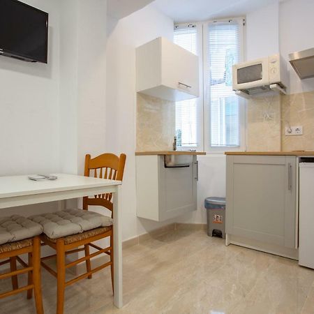 Small Studio Apartment 알테아 외부 사진